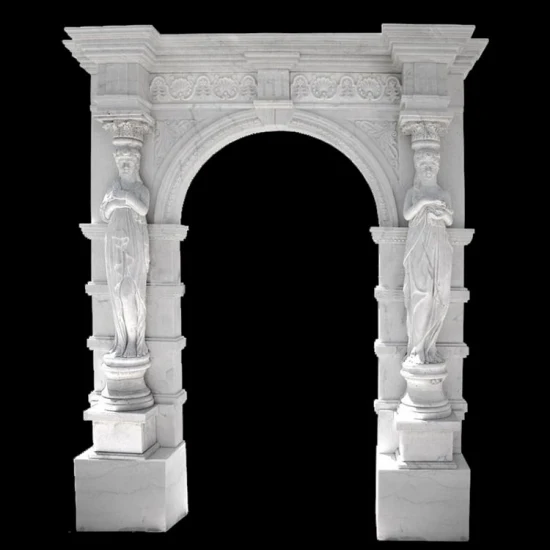 Cornice decorativa per porta in marmo bianco intagliato a mano con statue